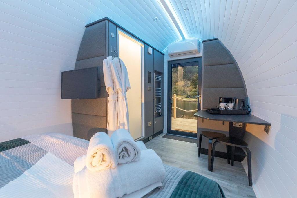 The Secret Hideaway Apartment Пеникук Екстериор снимка